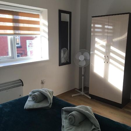 Modern 1 Bedroom Flat Perfect For Match Or City Break Ливерпуль Экстерьер фото